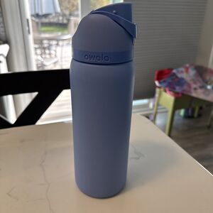NEW/RARE Owala- Out Of The Blue 32oz FreeSip Stainless  Water Bottle